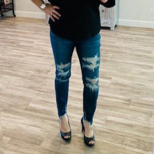 Judy Blue High Rise Destroyed Jeans